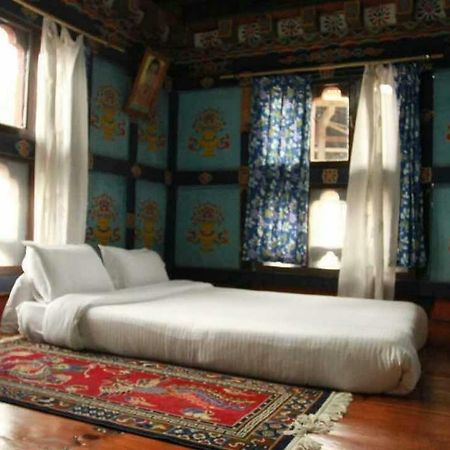 Chimi Lhakhang Village Homestay Punakha Luaran gambar